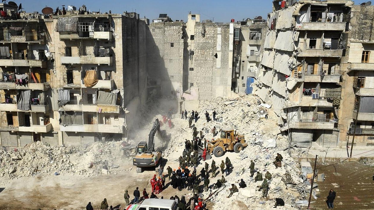 Edificio derrumbado en Alepo por el terremoto del 6 de febrero